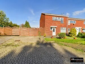 Stainer Road, Borehamwood, WD6